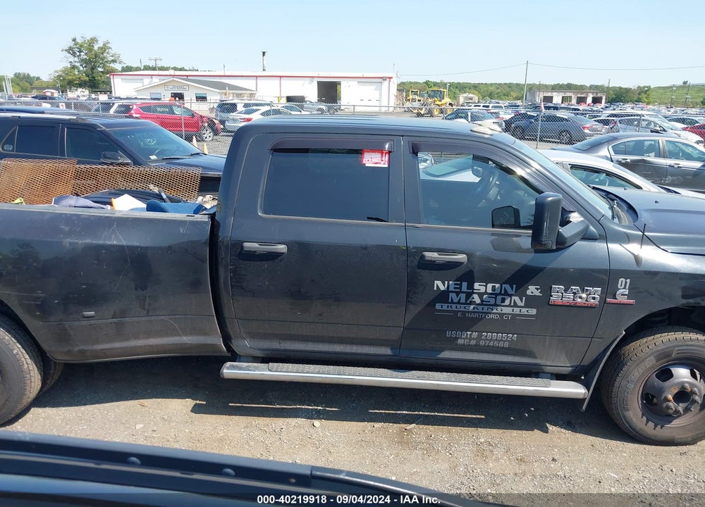 2017 RAM 3500 TRADESMAN  4X4 8' BOX VIN: 3C63RRGLXHG597289