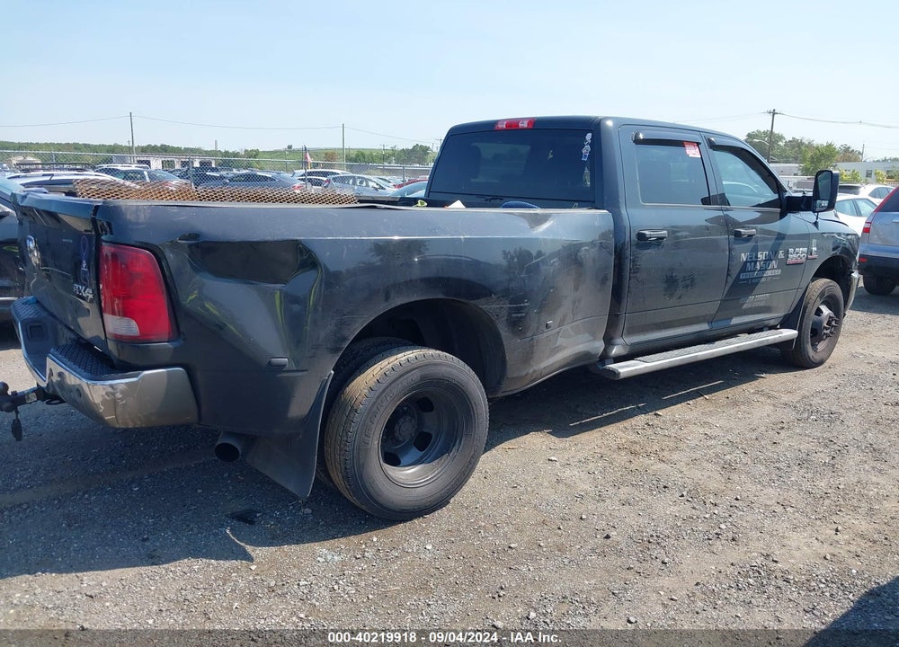 2017 RAM 3500 TRADESMAN  4X4 8' BOX VIN: 3C63RRGLXHG597289