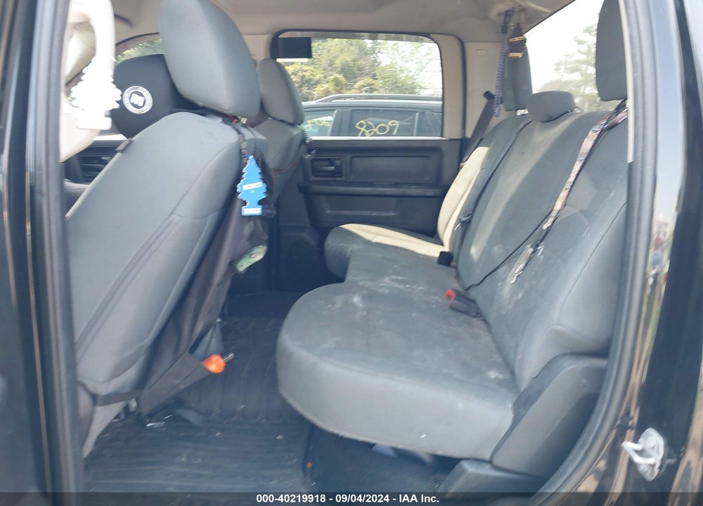 2017 RAM 3500 TRADESMAN  4X4 8' BOX VIN: 3C63RRGLXHG597289
