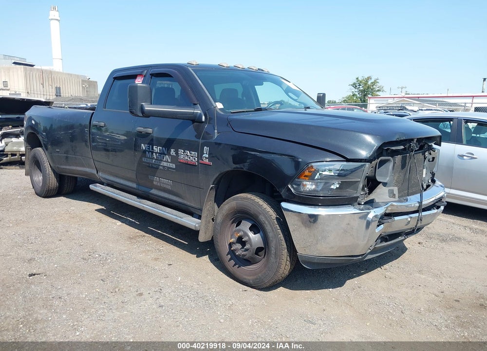 2017 RAM 3500 TRADESMAN  4X4 8' BOX VIN: 3C63RRGLXHG597289
