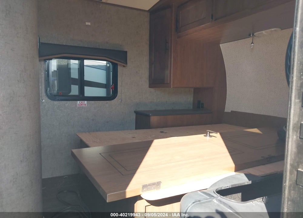 2019 OUTDOORS RV TIMBER RIDGE VIN: 51W122926K1018010