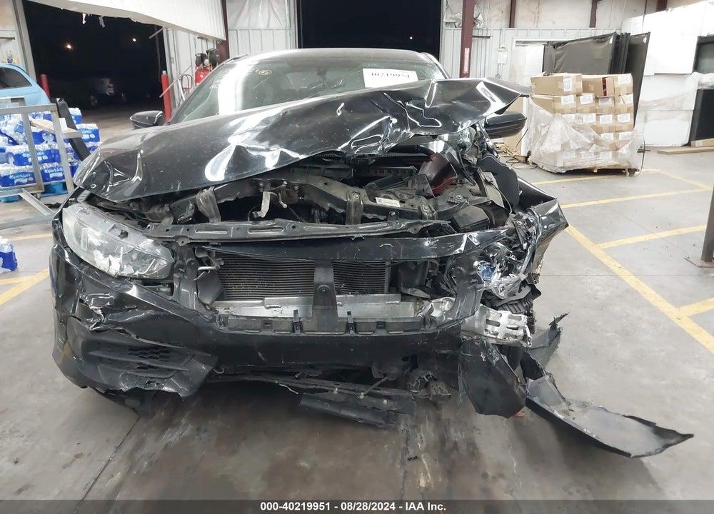 2018 HONDA CIVIC LX VIN: 2HGFC2F53JH551635