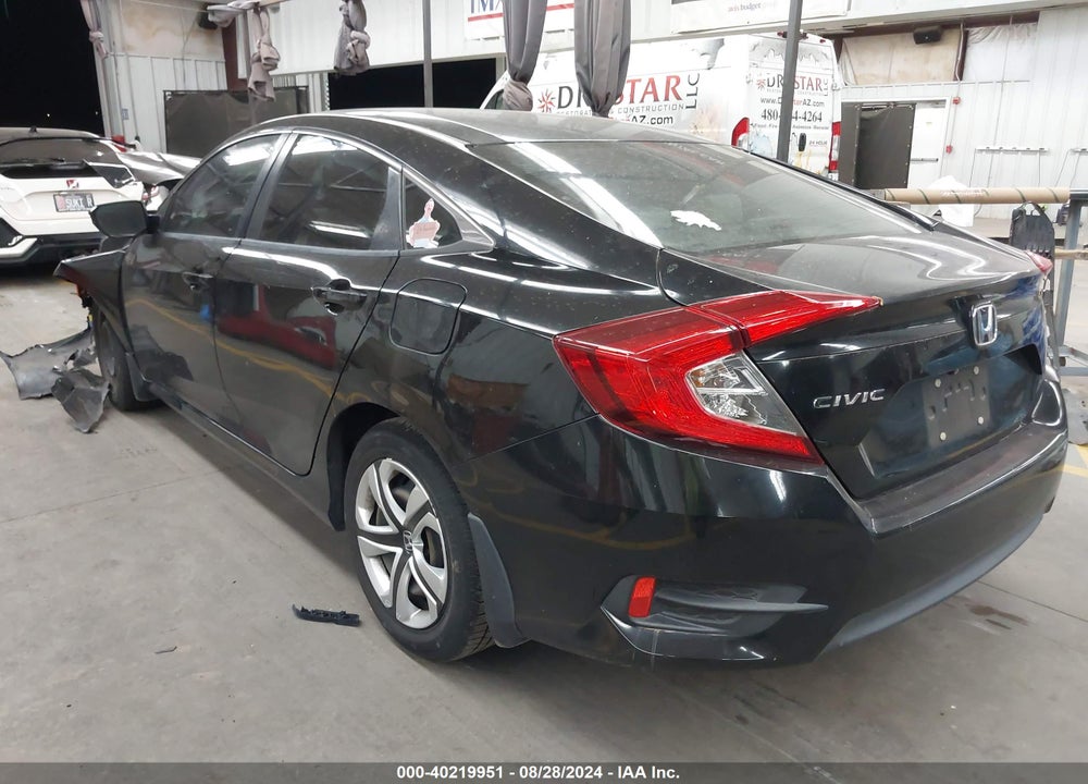 2018 HONDA CIVIC LX VIN: 2HGFC2F53JH551635