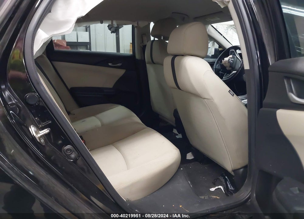 2018 HONDA CIVIC LX VIN: 2HGFC2F53JH551635