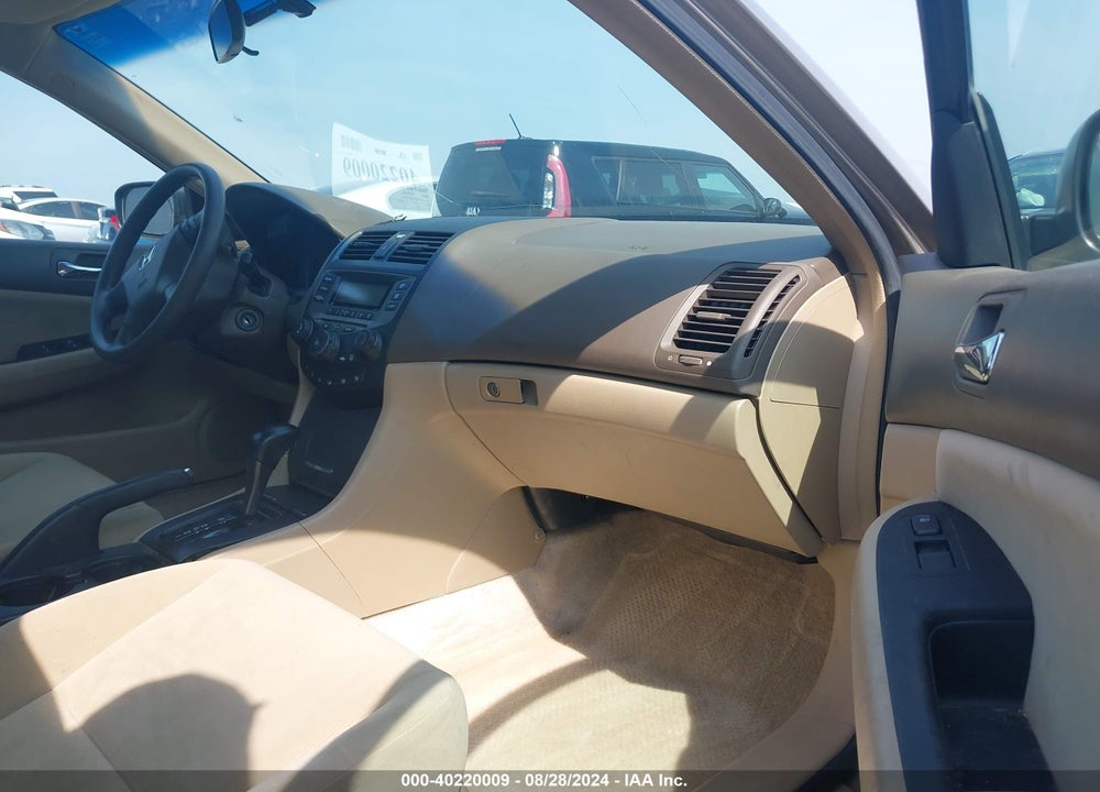 2006 HONDA ACCORD 2.4 LX VIN: 3HGCM56496G702428