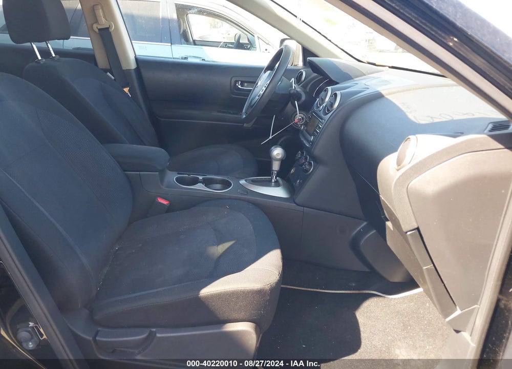 2013 NISSAN ROGUE S VIN: JN8AS5MT6DW043670