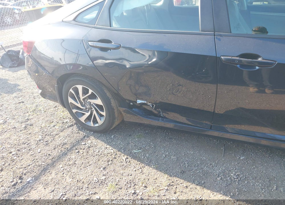 2018 HONDA CIVIC EX VIN: 2HGFC2F74JH565495