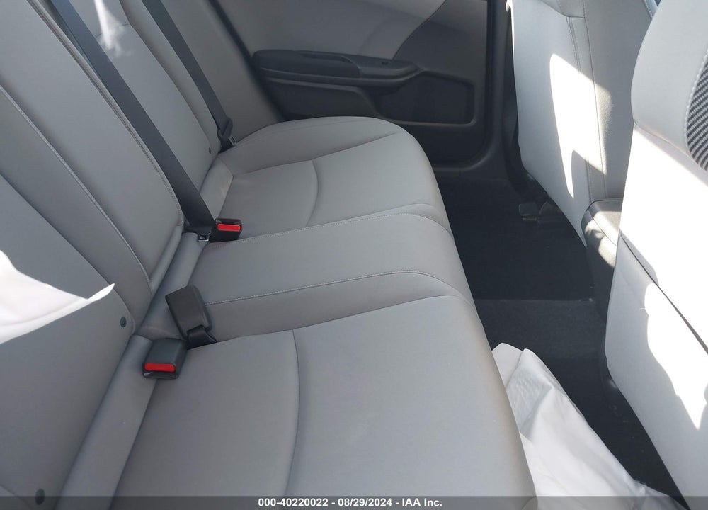 2018 HONDA CIVIC EX VIN: 2HGFC2F74JH565495