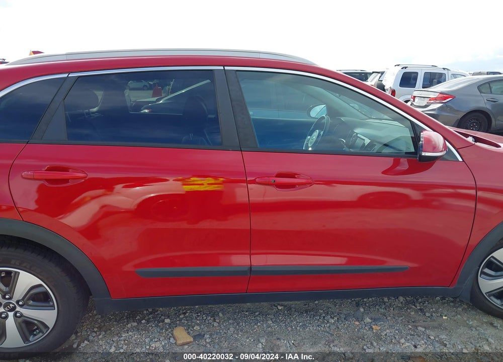 2017 KIA NIRO EX VIN: KNDCC3LC4H5038129