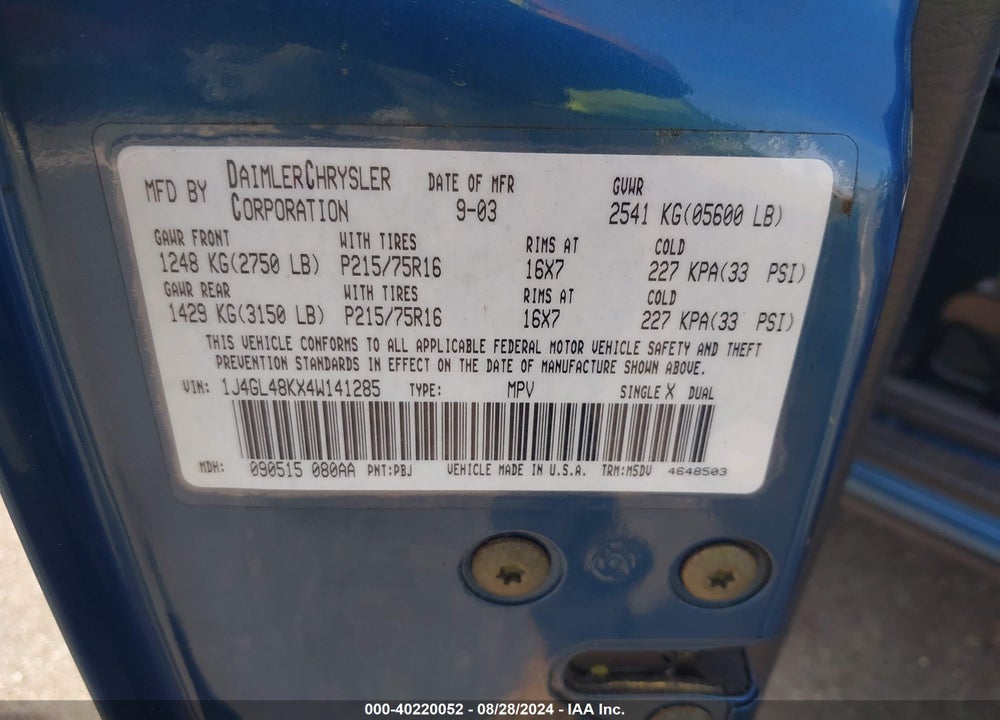 2004 JEEP LIBERTY SPORT VIN: 1J4GL48KX4W141285