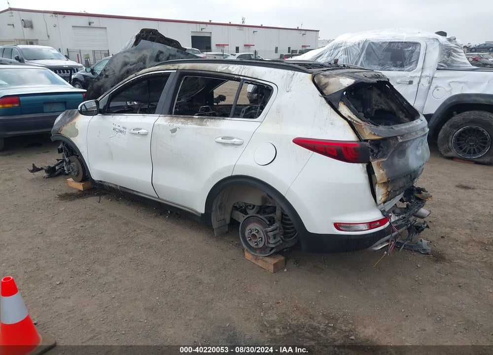2018 KIA SPORTAGE SX TURBO VIN: KNDPR3A64J7378145