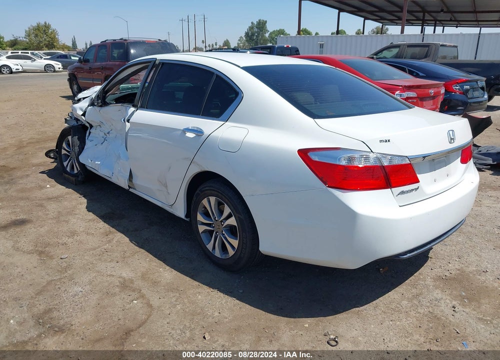 2015 HONDA ACCORD LX VIN: 1HGCR2F32FA011540