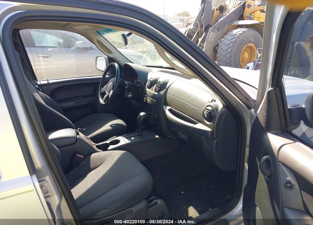 2004 JEEP LIBERTY SPORT VIN: 1J4GL48K04W187935