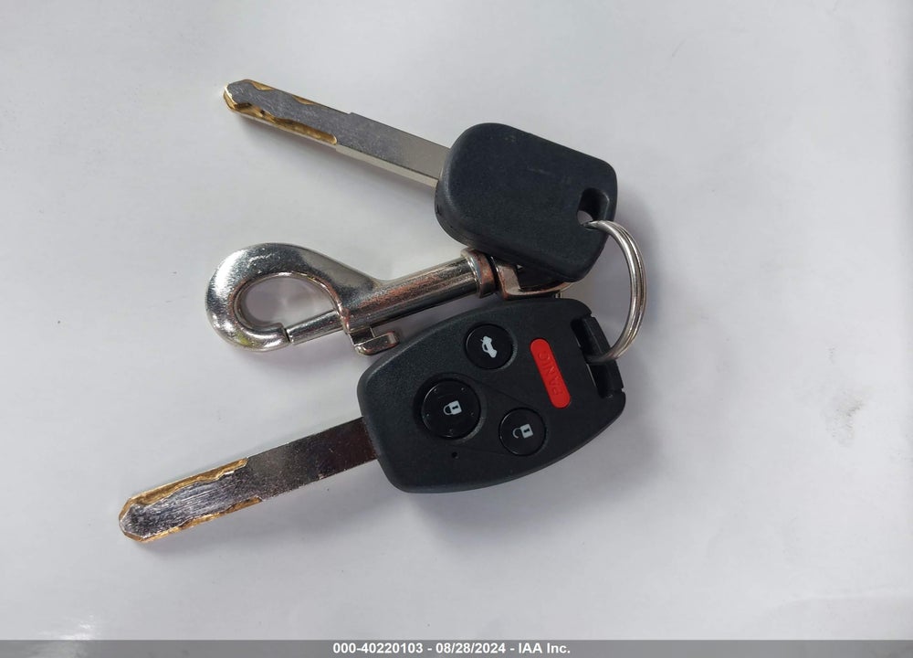 2014 HONDA PILOT EX VIN: 5FNYF3H46EB020417