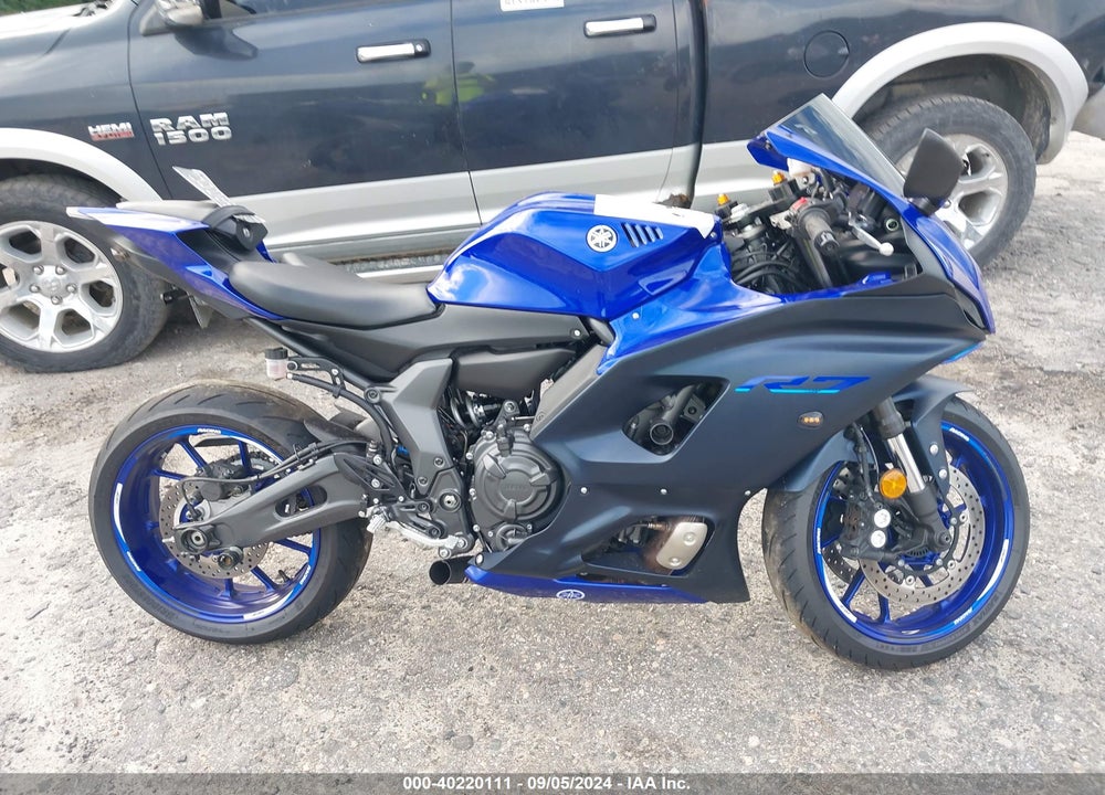 2022 YAMAHA YZFR7 VIN: JYARM38E6NA001972