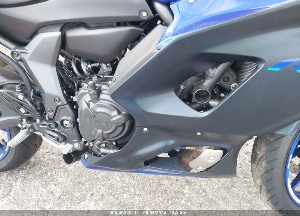 2022 YAMAHA YZFR7 VIN: JYARM38E6NA001972
