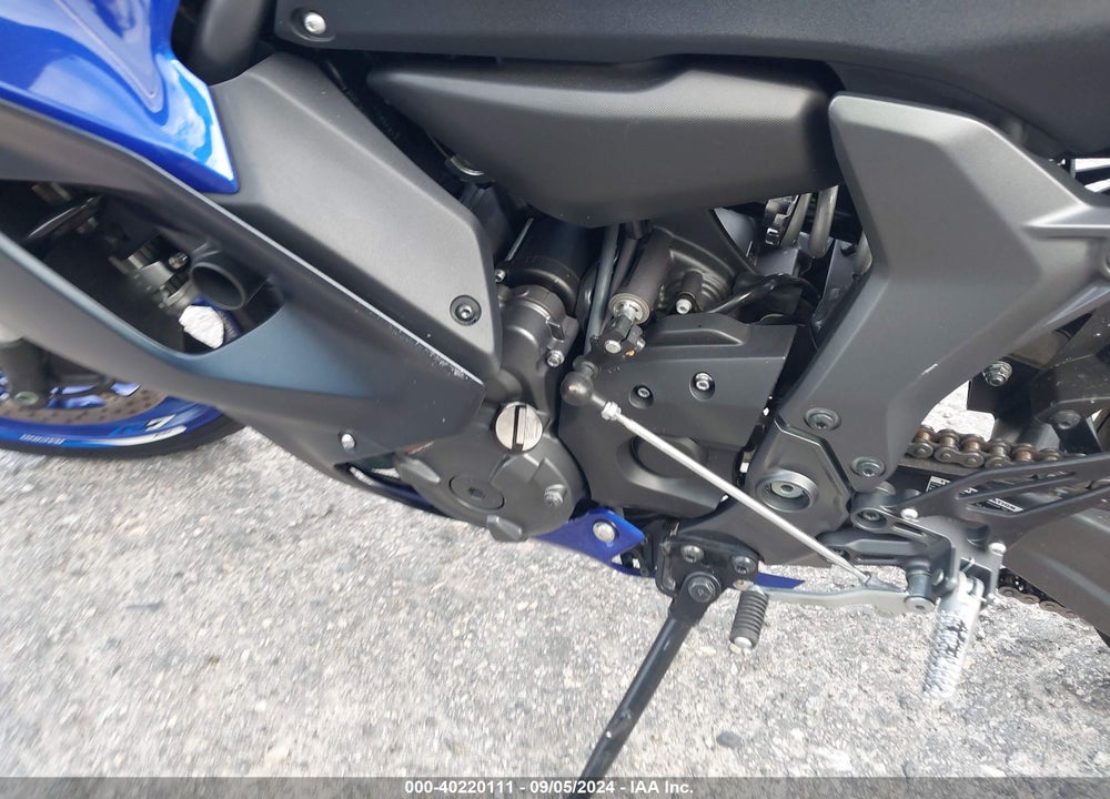 2022 YAMAHA YZFR7 VIN: JYARM38E6NA001972