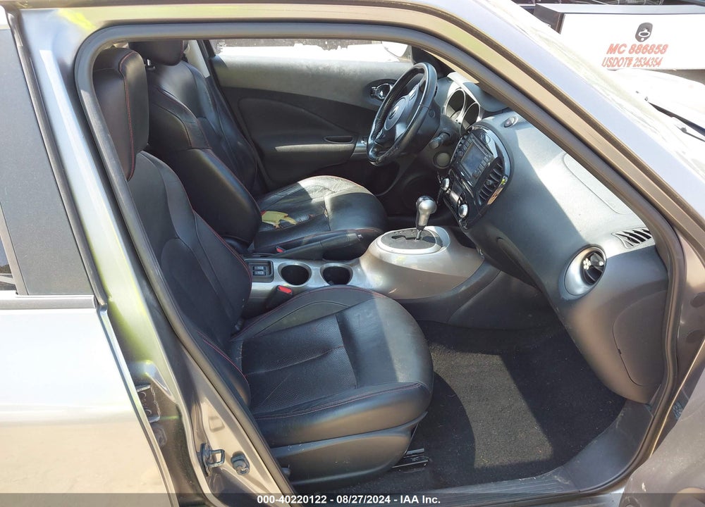 2011 NISSAN JUKE SL VIN: JN8AF5MV7BT012710
