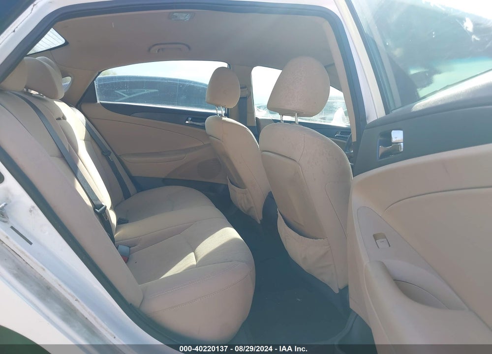 2013 HYUNDAI SONATA GLS VIN: 5NPEB4AC3DH621547
