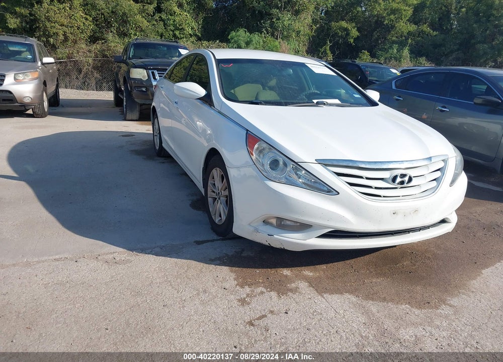 2013 HYUNDAI SONATA GLS VIN: 5NPEB4AC3DH621547
