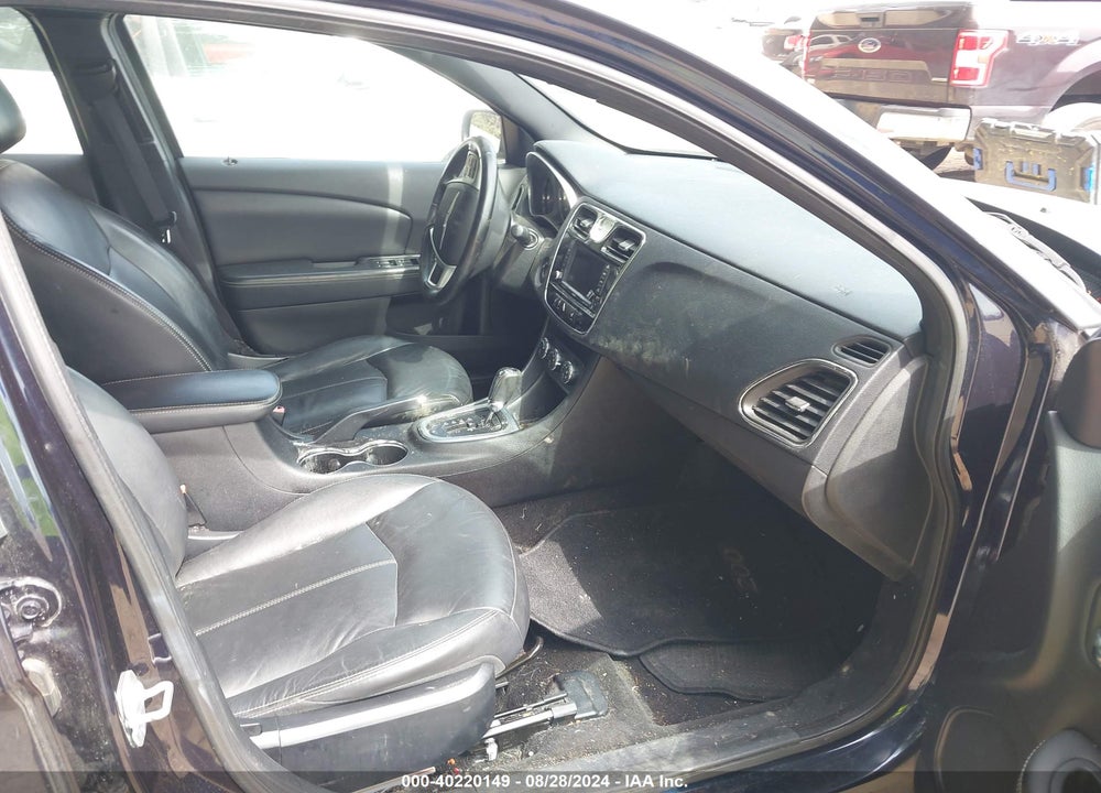 2011 CHRYSLER 200 LIMITED VIN: 1C3BC2FG1BN594186