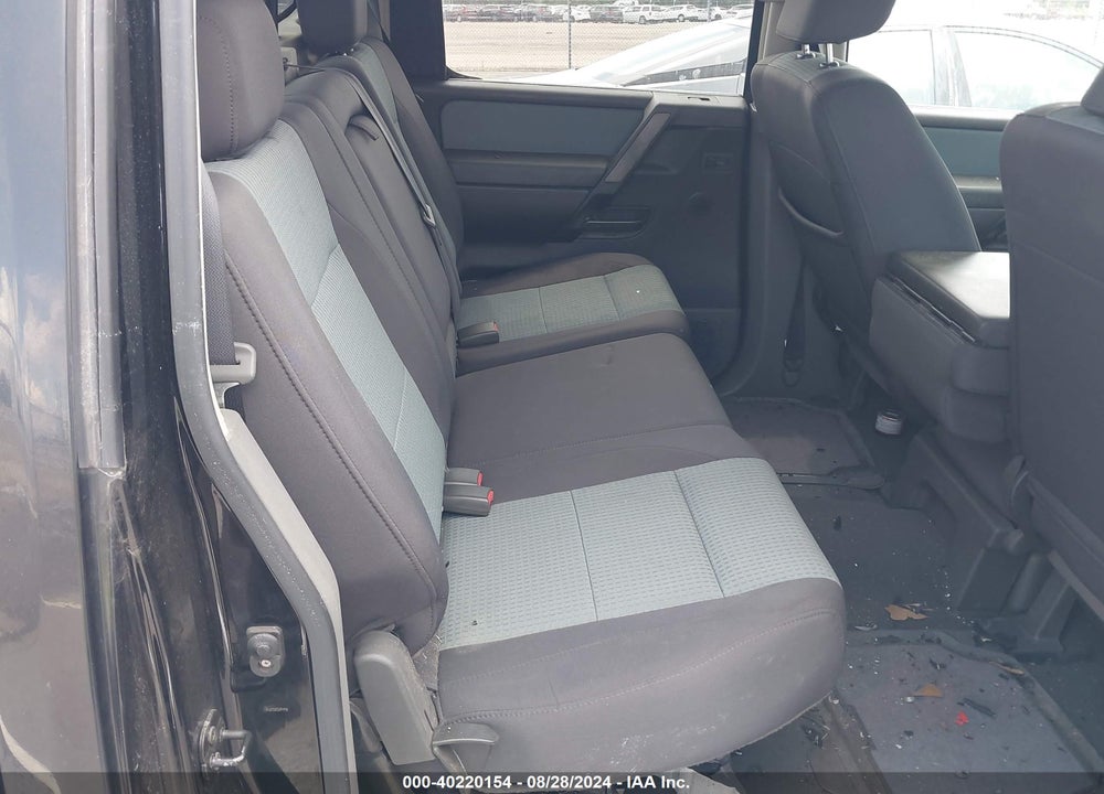 2006 NISSAN TITAN SE VIN: 1N6BA07A36N557286
