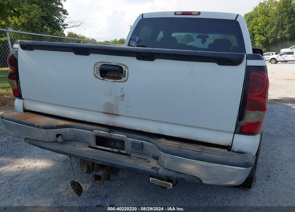 2004 CHEVROLET SILVERADO 1500 LS/LT/Z71 VIN: 2GCEK13T741360050