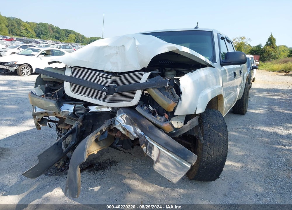 2004 CHEVROLET SILVERADO 1500 LS/LT/Z71 VIN: 2GCEK13T741360050