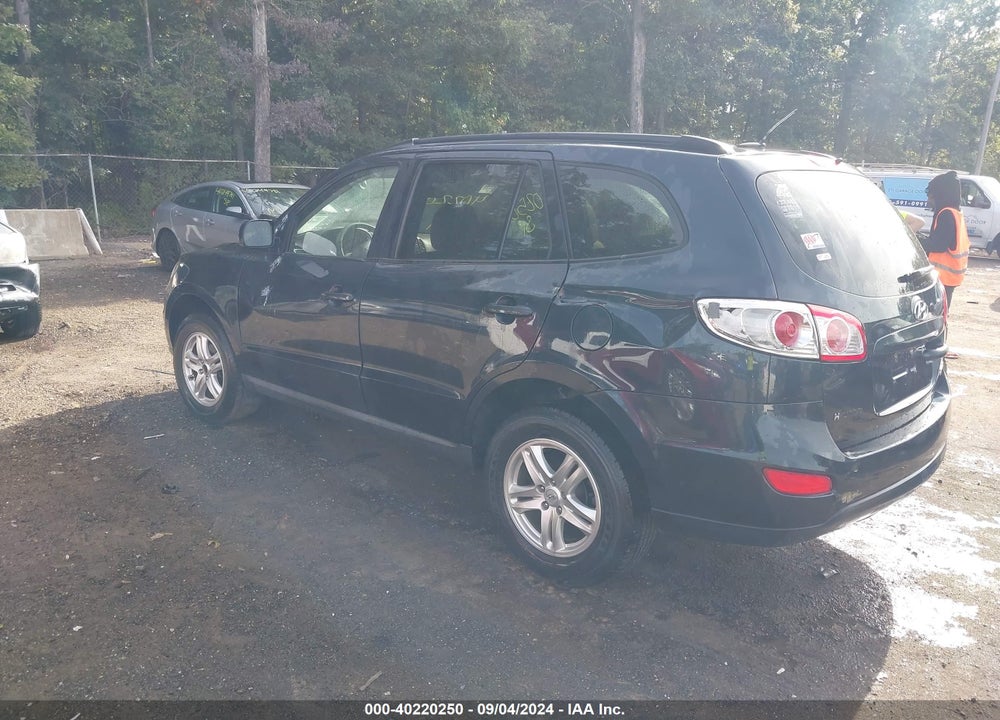 2011 HYUNDAI SANTA FE GLS VIN: 5XYZGDAB3BG026048