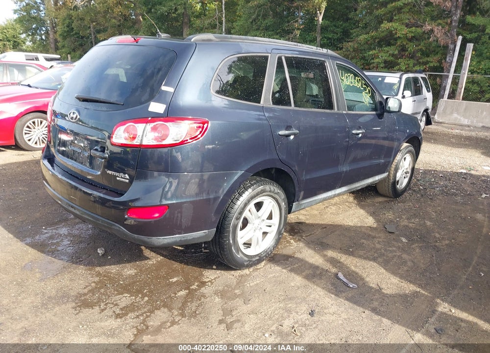 2011 HYUNDAI SANTA FE GLS VIN: 5XYZGDAB3BG026048