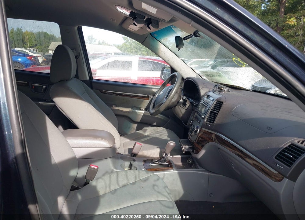 2011 HYUNDAI SANTA FE GLS VIN: 5XYZGDAB3BG026048