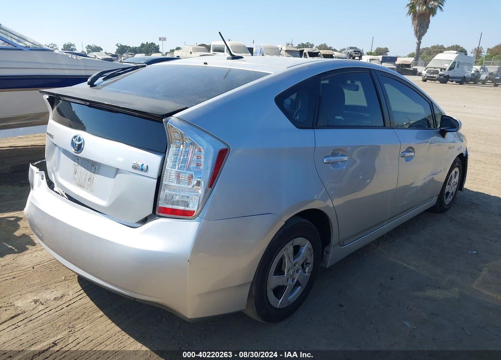 2010 TOYOTA PRIUS III VIN: JTDKN3DU2A0241780