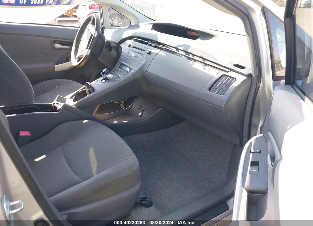 2010 TOYOTA PRIUS III VIN: JTDKN3DU2A0241780
