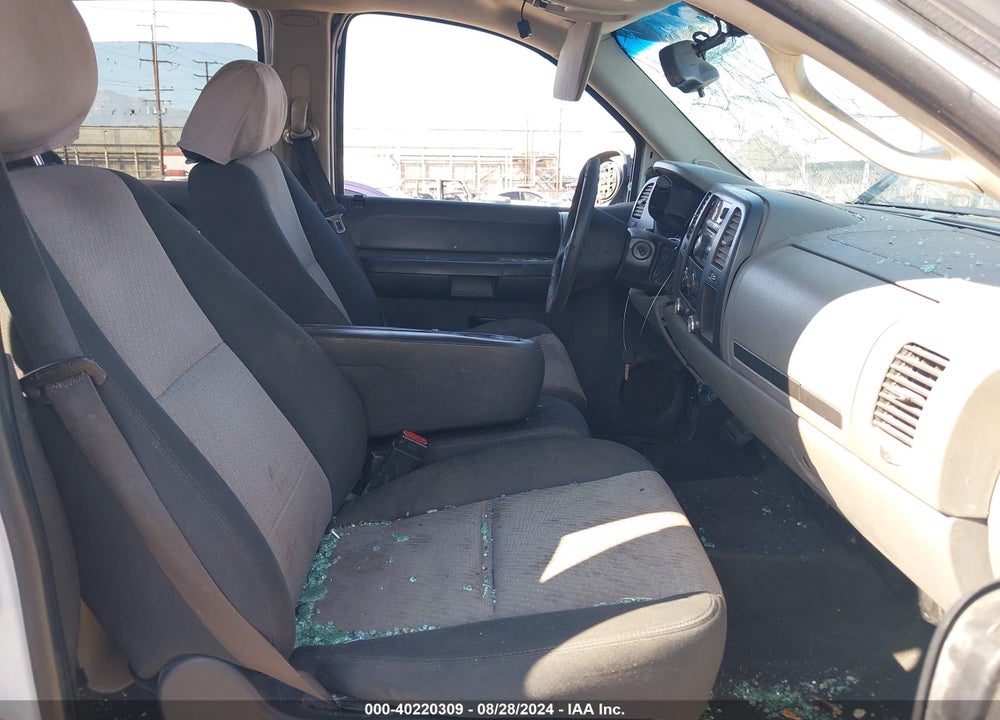 2008 GMC SIERRA 1500 SL VIN: 2GTEC13C181149025