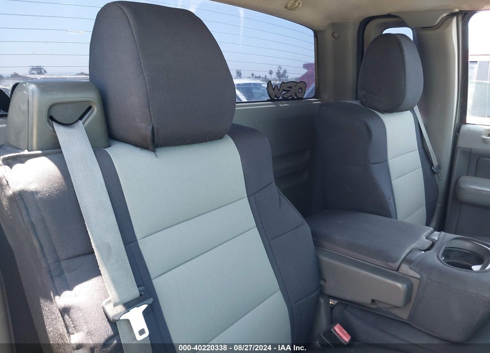 2004 FORD F-150 STX/XL/XLT VIN: 1FTRF12W74NA67216