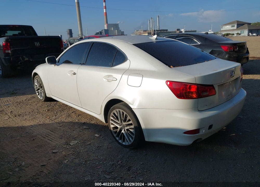 2008 LEXUS IS 250 VIN: JTHCK262885018304