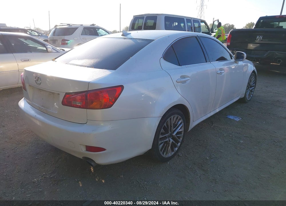 2008 LEXUS IS 250 VIN: JTHCK262885018304
