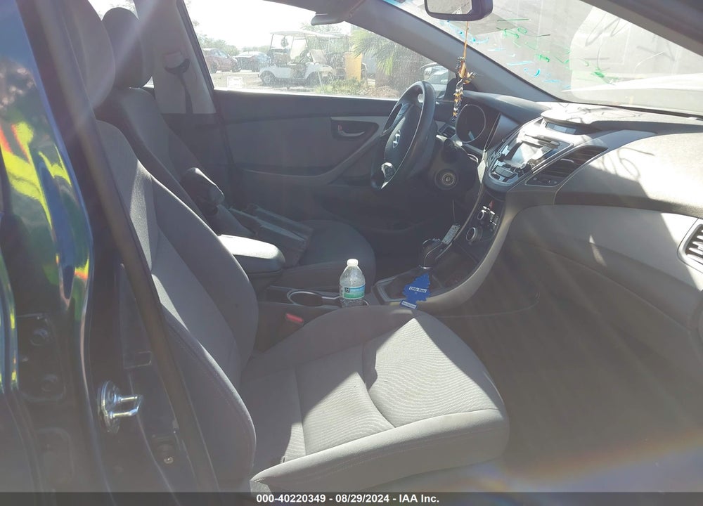 2016 HYUNDAI ELANTRA SE VIN: KMHDH4AE4GU481462