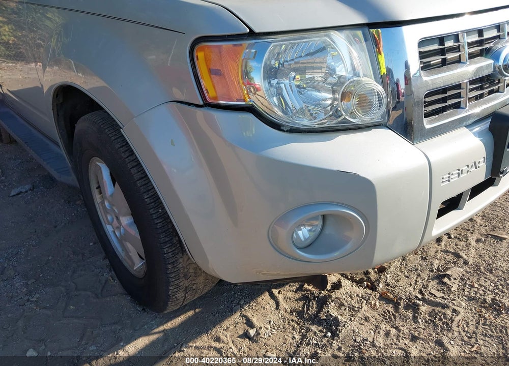 2009 FORD ESCAPE XLT VIN: 1FMCU03G89KA36140