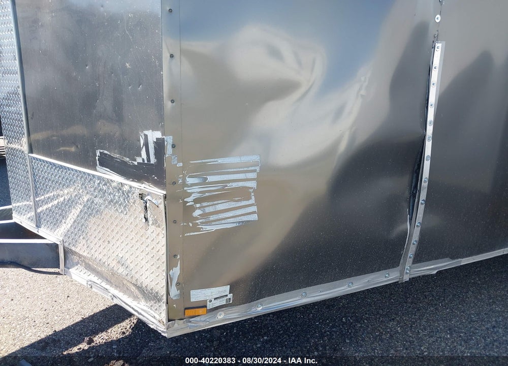 2022 TITAN 24 VIN: 7PLBC2428NM001725