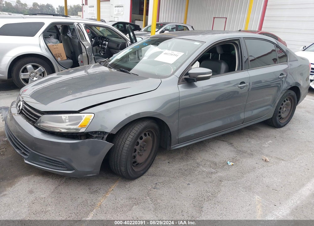 2014 VOLKSWAGEN JETTA 1.8T SE VIN: 3VWD17AJ0EM238298