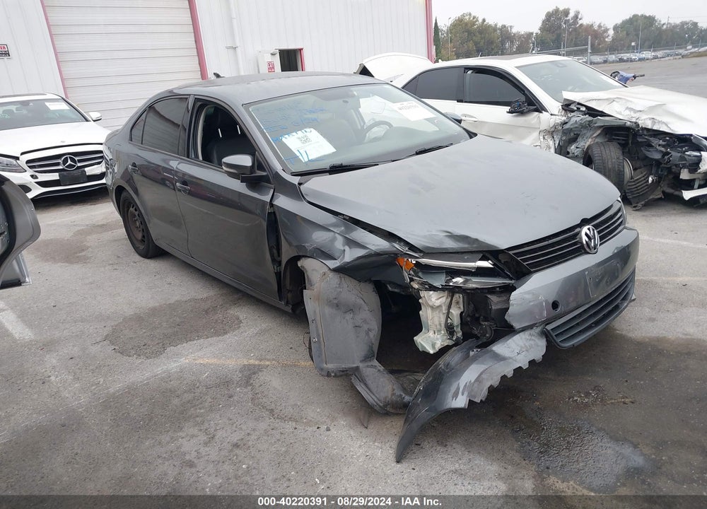 2014 VOLKSWAGEN JETTA 1.8T SE VIN: 3VWD17AJ0EM238298