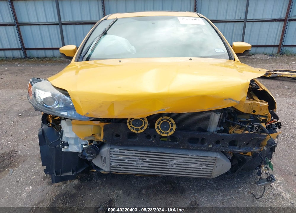 2014 FORD FOCUS ST VIN: 1FADP3L92EL143620