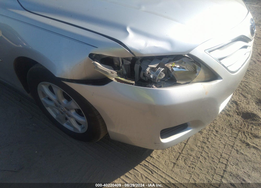 2011 TOYOTA CAMRY LE VIN: 4T1BF3EK5BU136490
