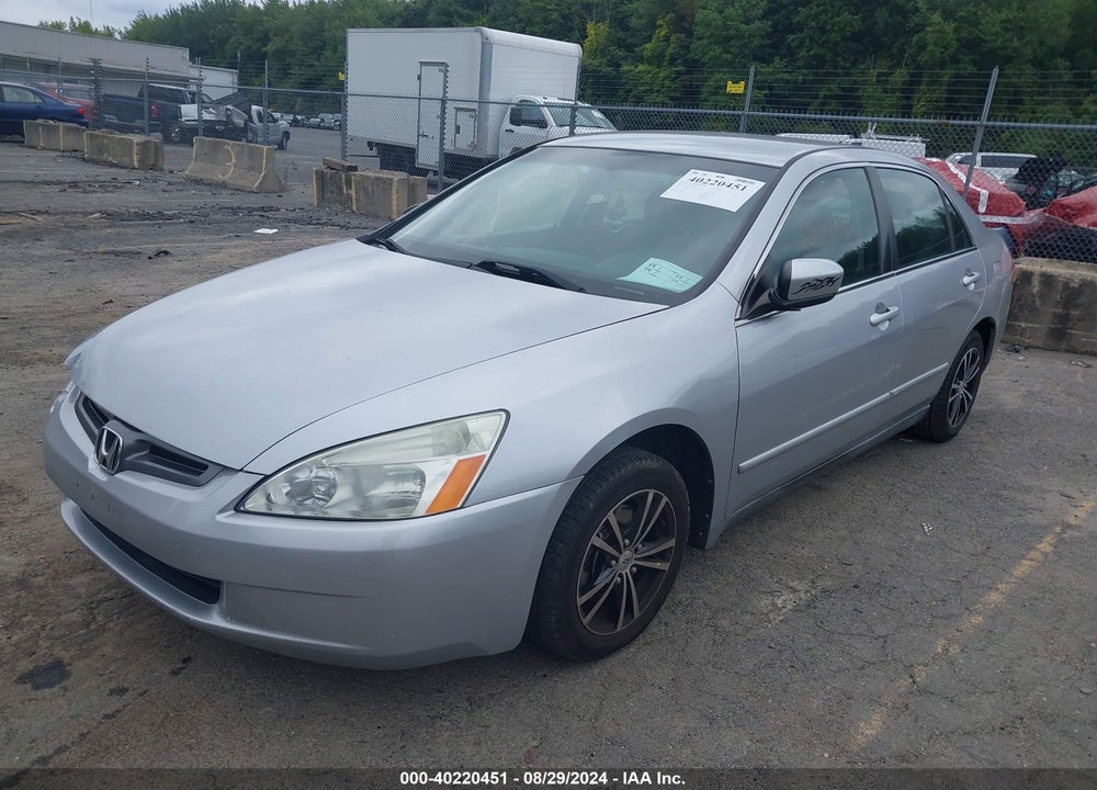 2005 HONDA ACCORD 2.4 LX VIN: 1HGCM56475A075757