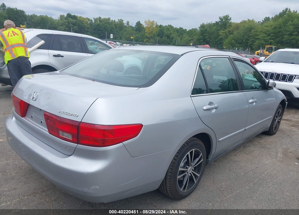 2005 HONDA ACCORD 2.4 LX VIN: 1HGCM56475A075757