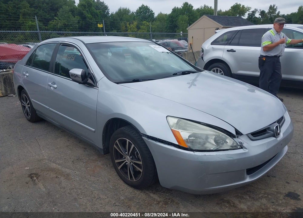 2005 HONDA ACCORD 2.4 LX VIN: 1HGCM56475A075757