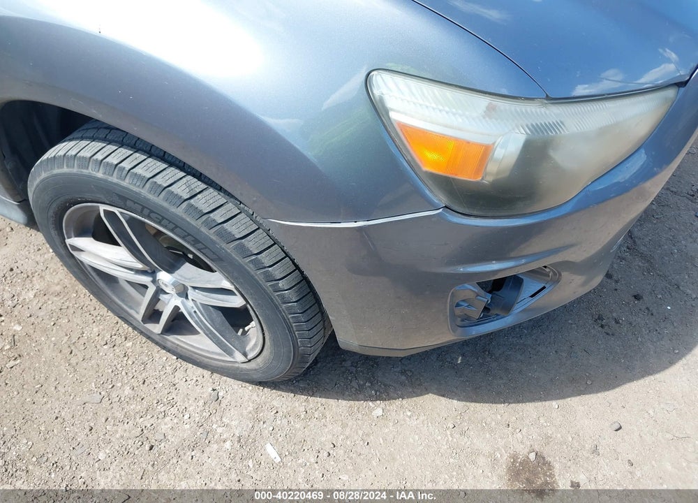 2013 MITSUBISHI OUTLANDER SPORT ES VIN: 4A4AP3AU9DE014810