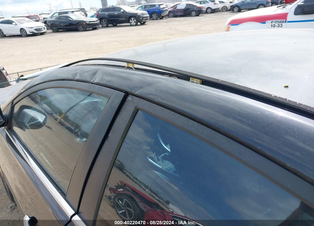 2013 HYUNDAI SONATA GLS VIN: 5NPEB4AC2DH643572