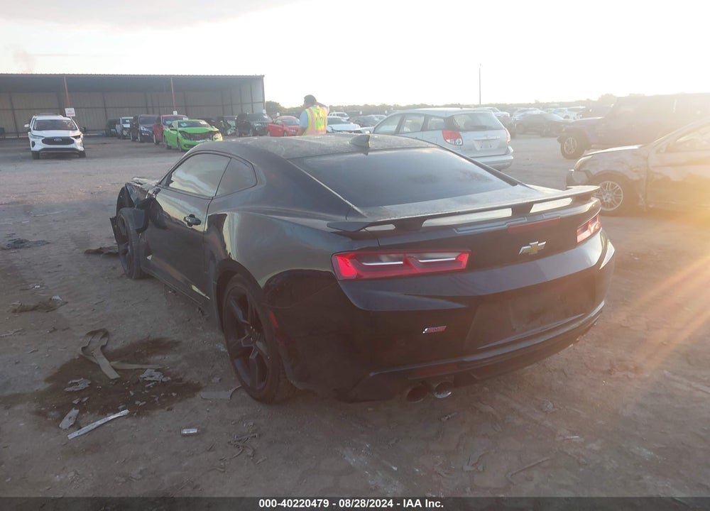 2017 CHEVROLET CAMARO SS VIN: 1G1FH1R75H0104545
